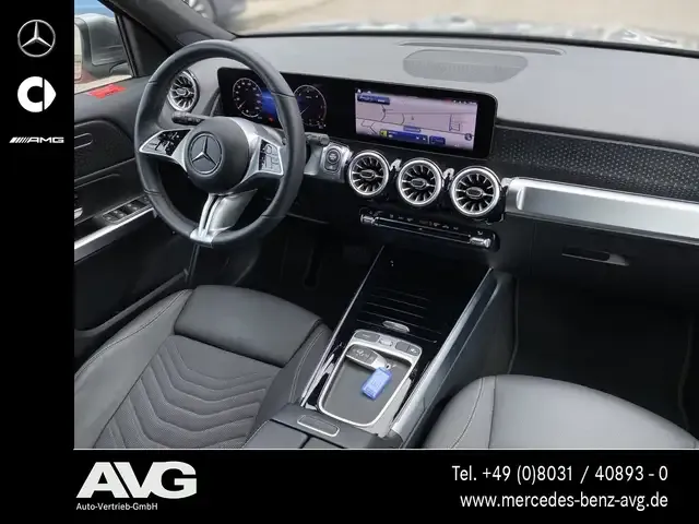 Mercedes-Benz GLB 200