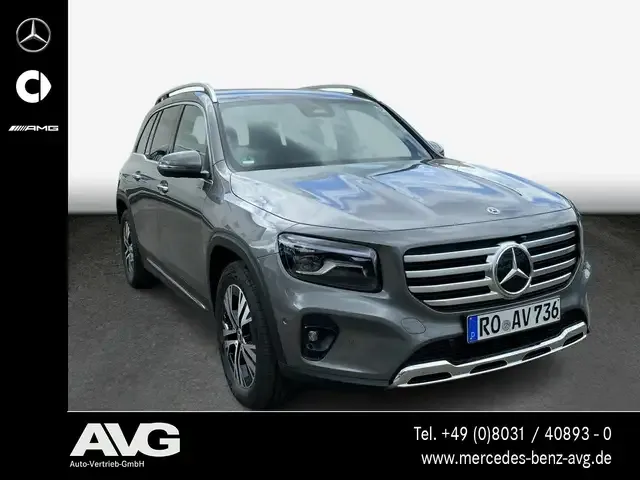 Mercedes-Benz GLB 200