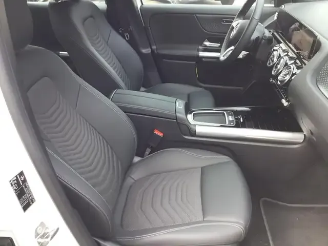 Mercedes-Benz EQA 350