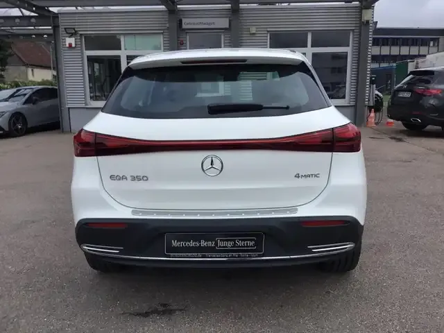 Mercedes-Benz EQA 350