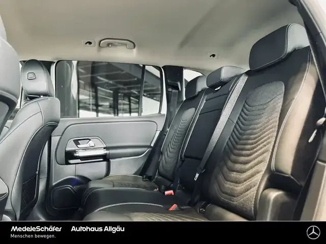Mercedes-Benz EQB 250