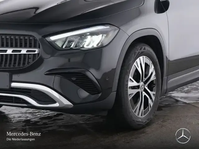 Mercedes-Benz GLA 200