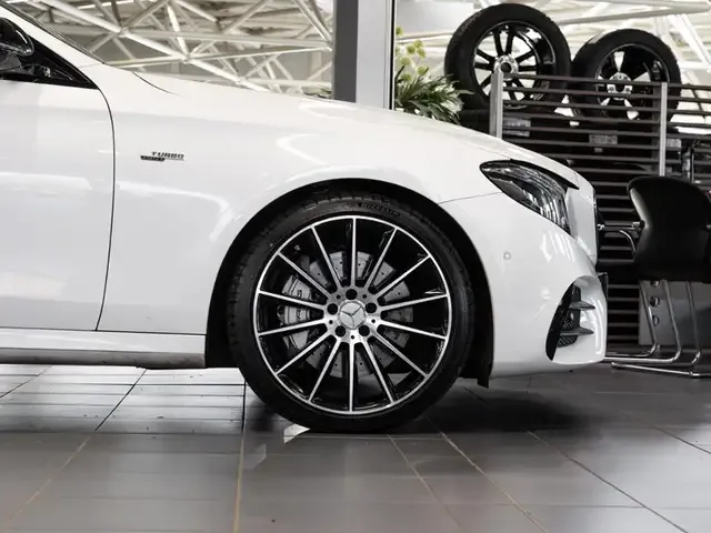 Mercedes-Benz E 53 AMG