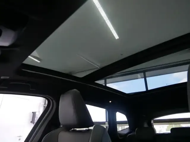 BMW 223