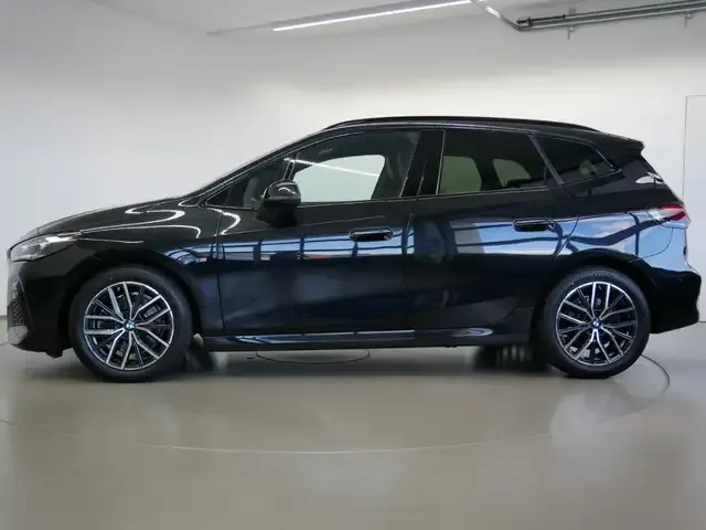 BMW 223