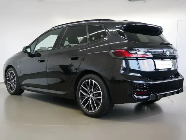 BMW 223