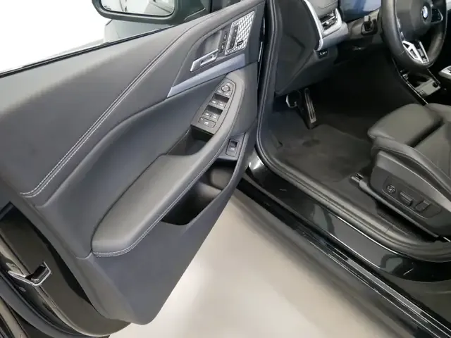 BMW 223