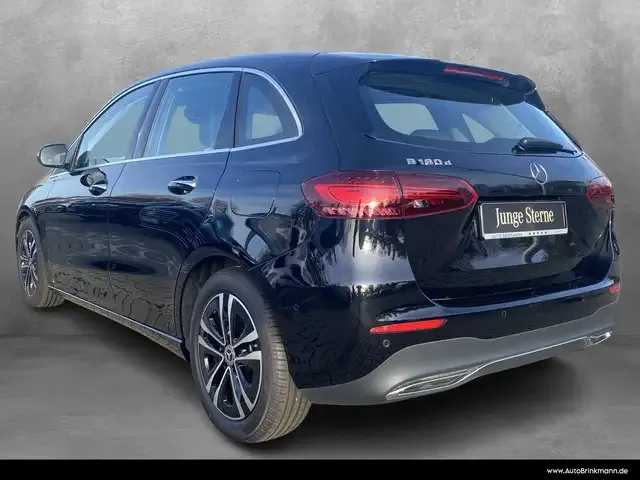 Mercedes-Benz B 180