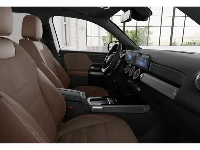 Mercedes-Benz GLB 220