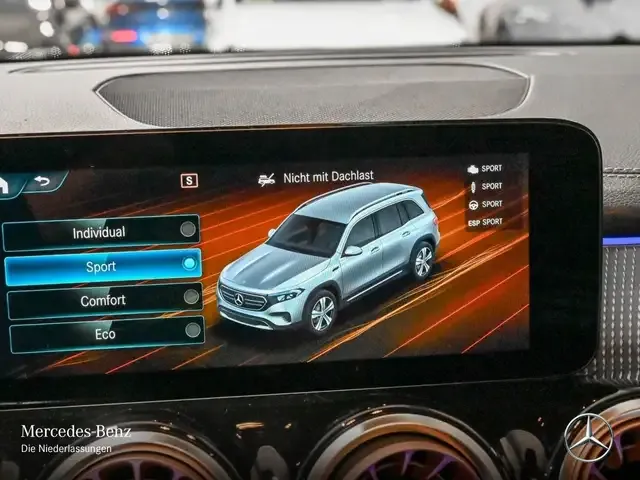 Mercedes-Benz EQB 250