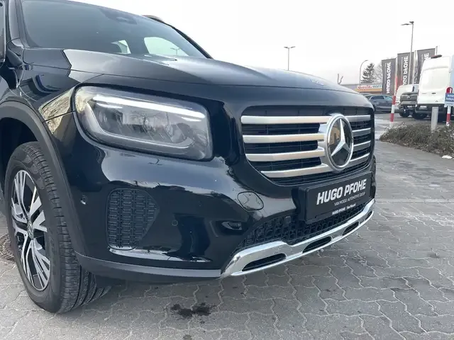 Mercedes-Benz GLB 200