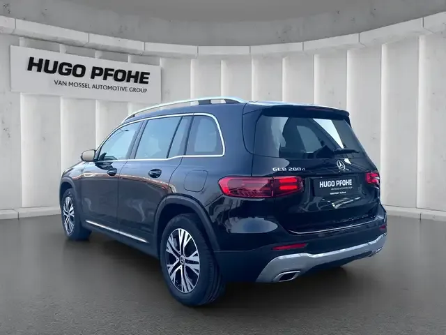 Mercedes-Benz GLB 200