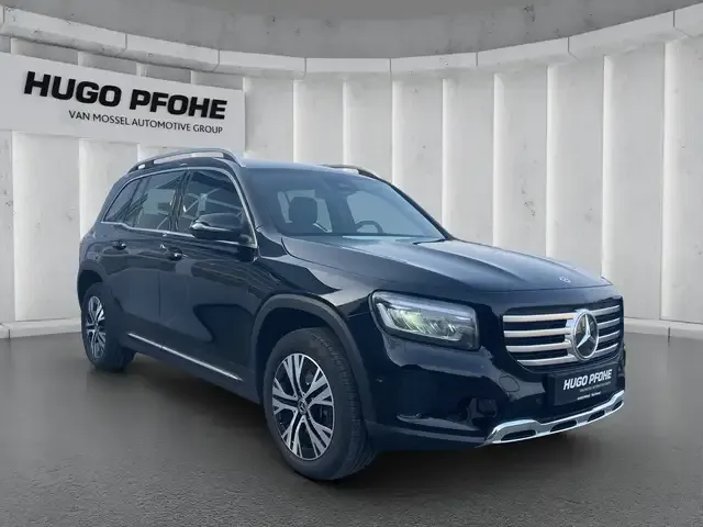 Mercedes-Benz GLB 200