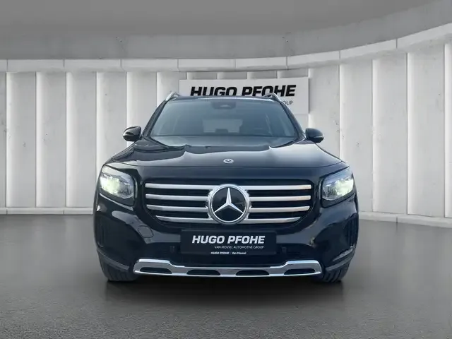 Mercedes-Benz GLB 200