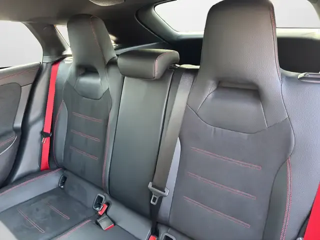 Mercedes-Benz CLA 35 AMG