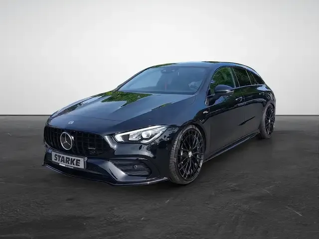 Mercedes-Benz CLA 35 AMG
