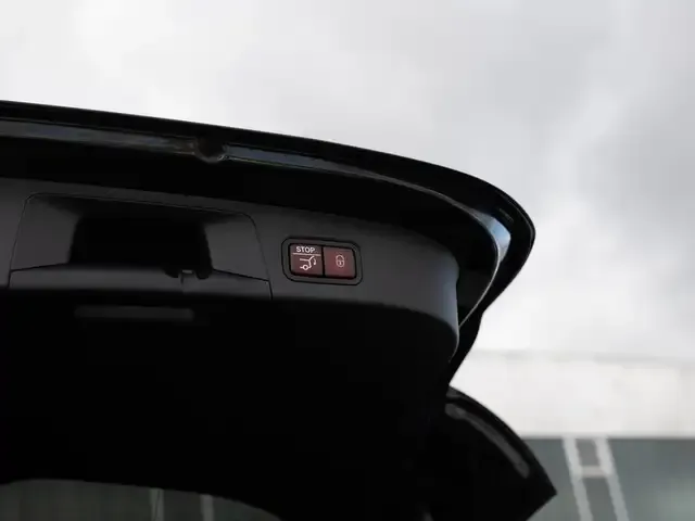 Mercedes-Benz GLA 220