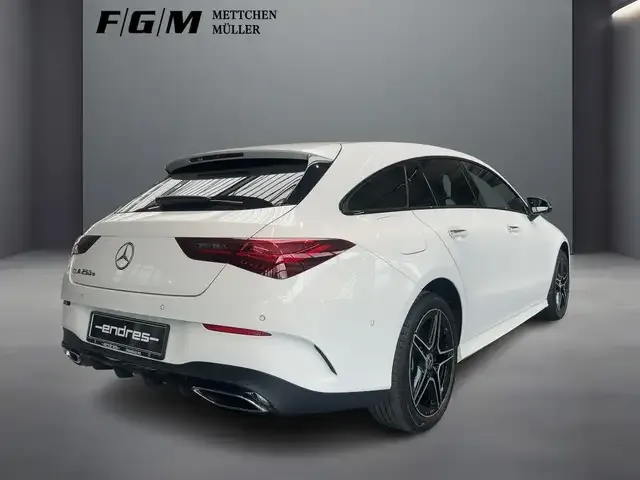 Mercedes-Benz CLA 250