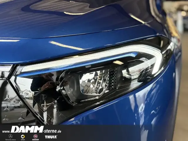 Mercedes-Benz EQB 300