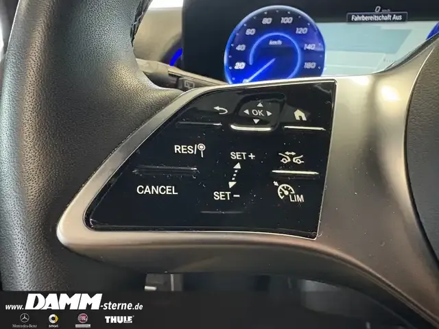 Mercedes-Benz EQB 300