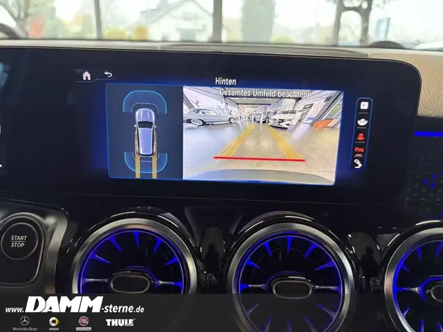 Mercedes-Benz EQB 300