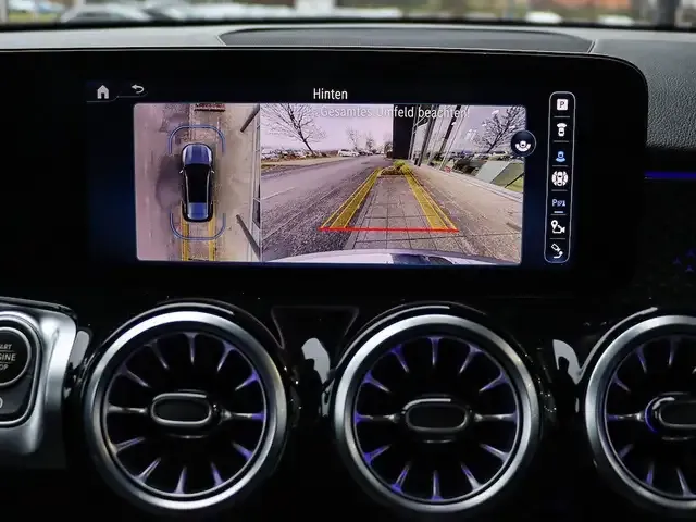 Mercedes-Benz GLB 200