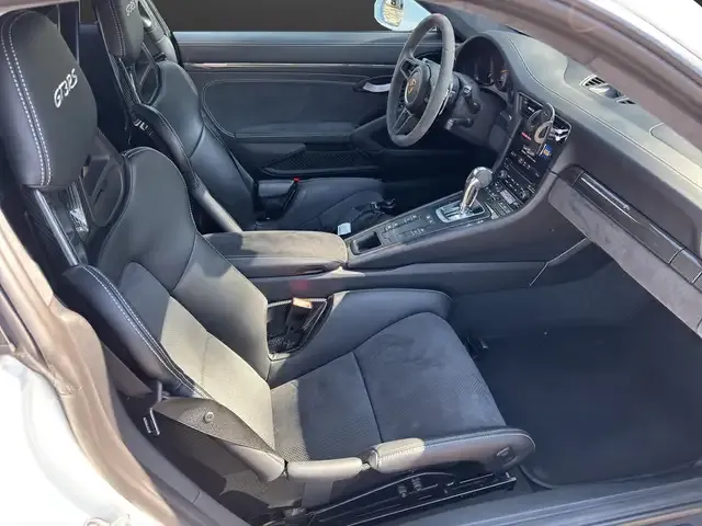 Porsche 991
