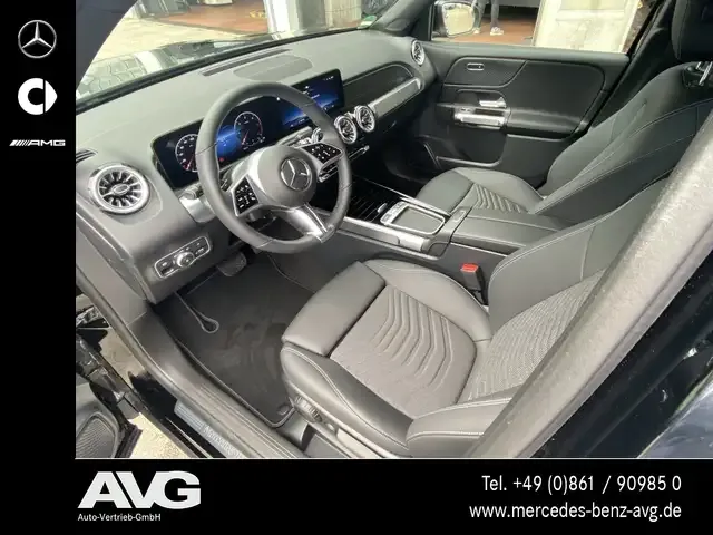 Mercedes-Benz GLB 200