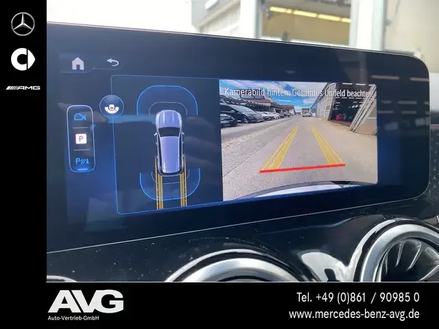 Mercedes-Benz GLB 200