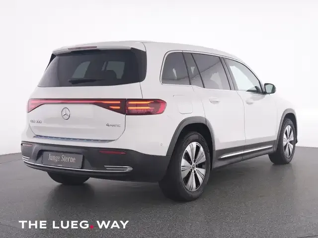 Mercedes-Benz EQB 300