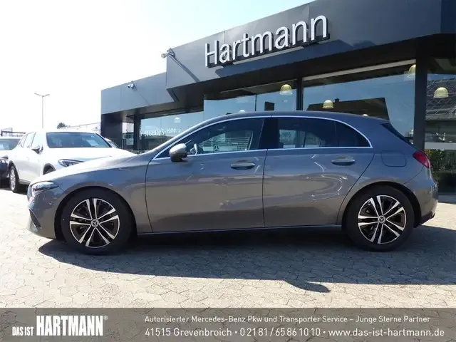 Mercedes-Benz A 180