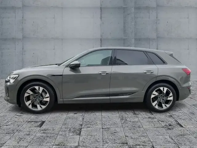 Audi Q8 e-tron