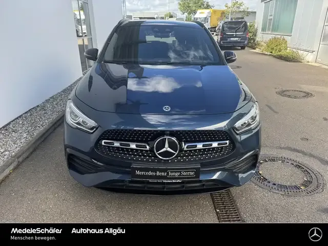 Mercedes-Benz GLA 250