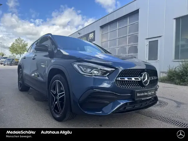 Mercedes-Benz GLA 250