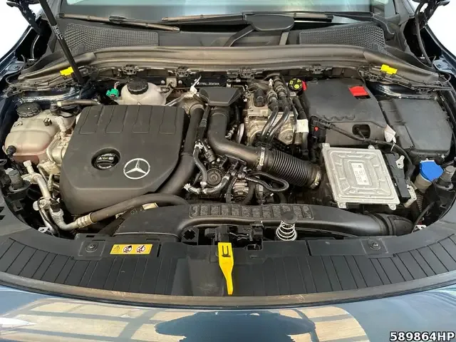 Mercedes-Benz GLA 250