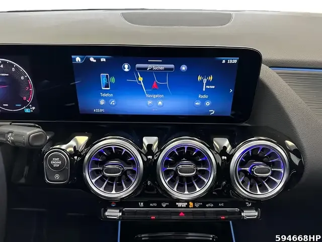 Mercedes-Benz GLA 180