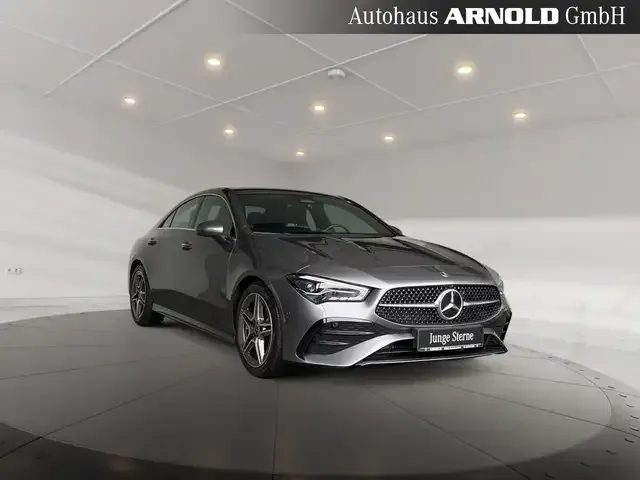 Mercedes-Benz CLA 180