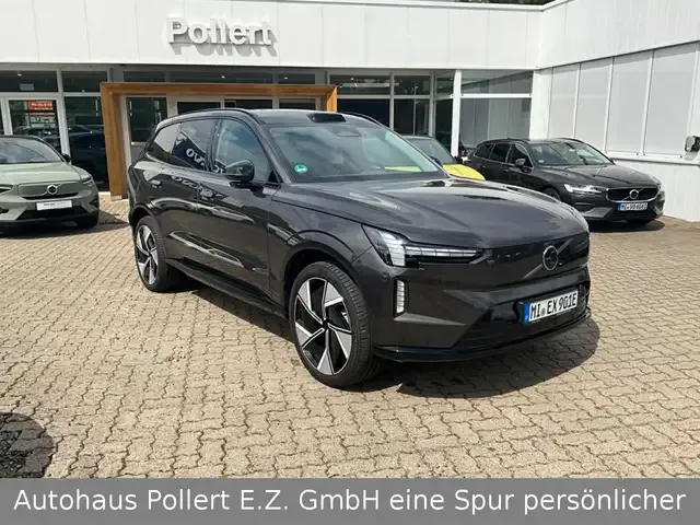 Volvo EX90