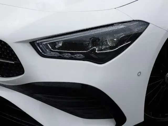 Mercedes-Benz CLA 220