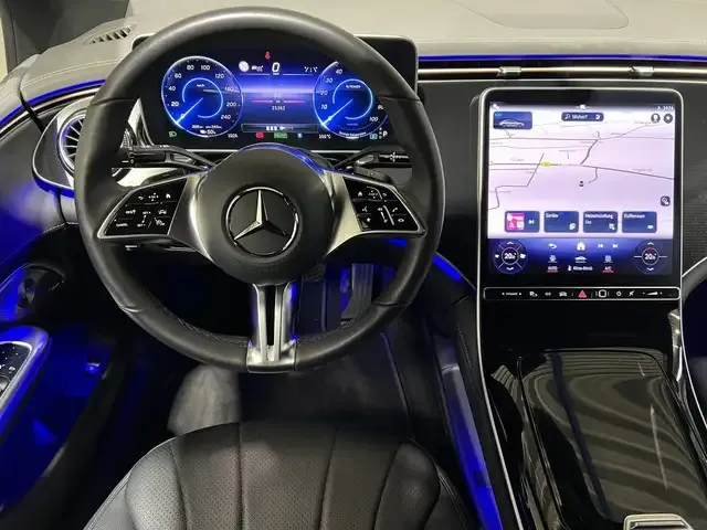 Mercedes-Benz EQE 300