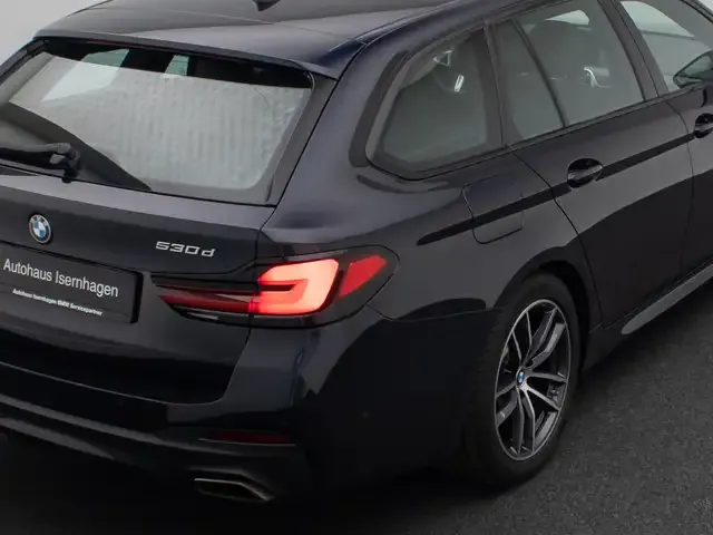 BMW 530