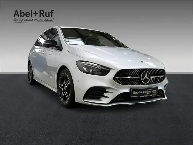 Mercedes-Benz B 250