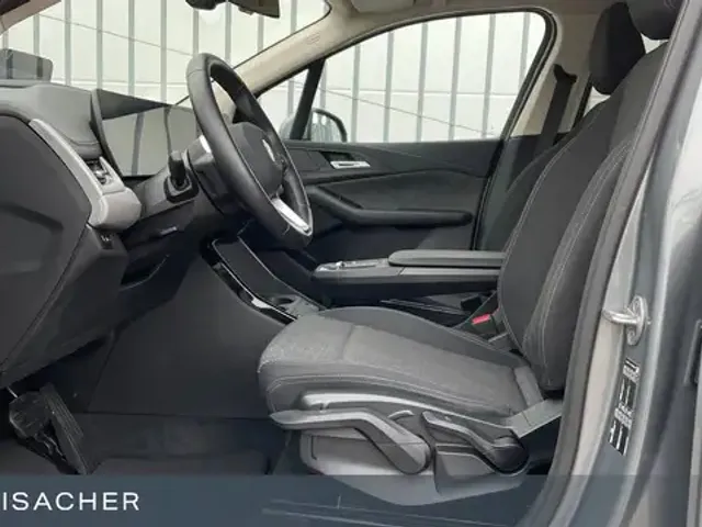 BMW 216