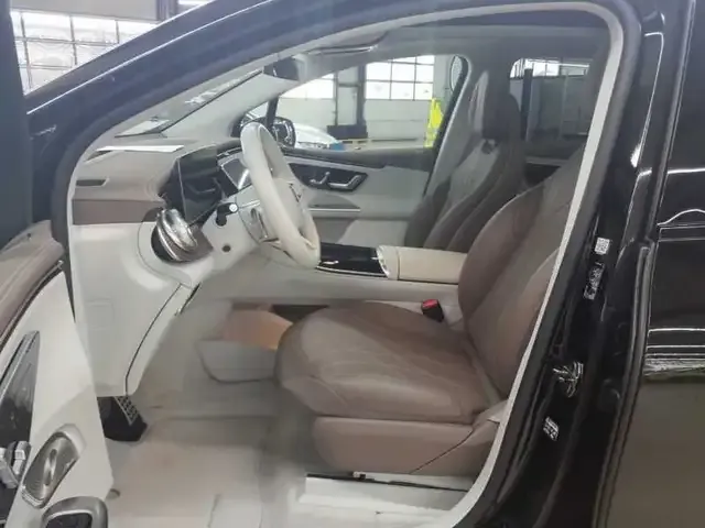 Mercedes-Benz EQE 350