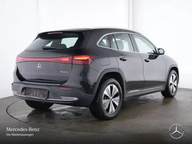 Mercedes-Benz EQA 300