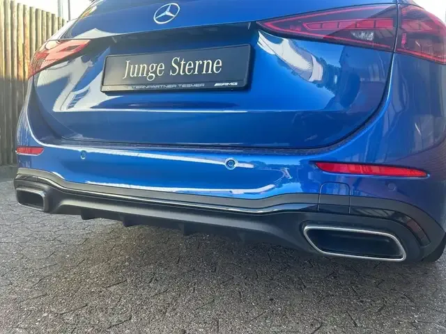 Mercedes-Benz C 180