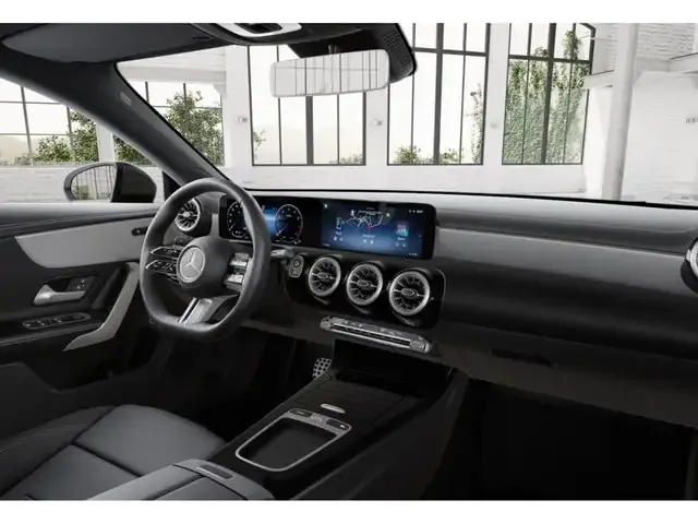 Mercedes-Benz CLA 200