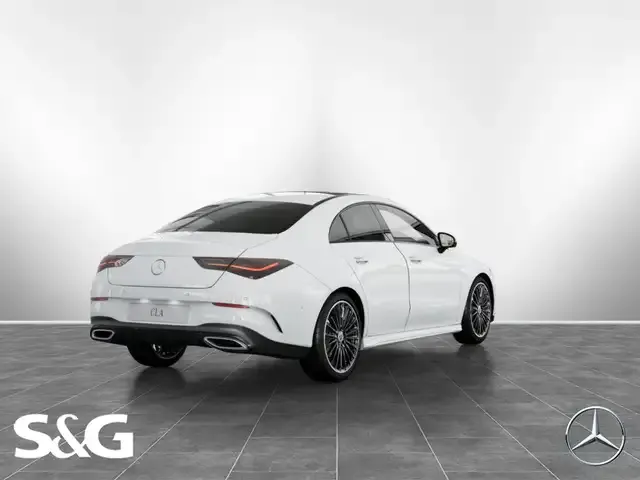 Mercedes-Benz CLA 200
