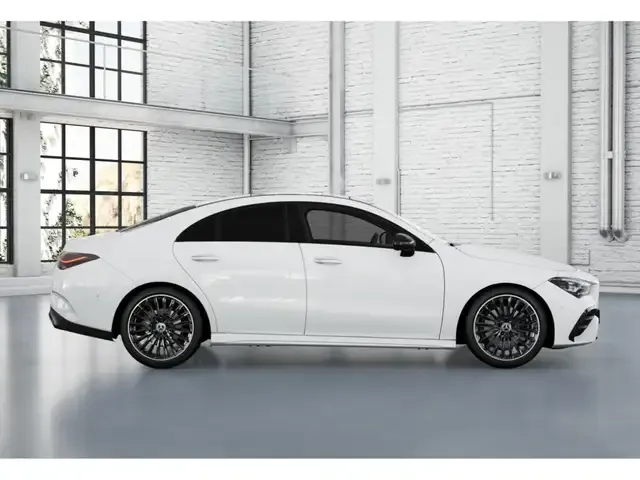 Mercedes-Benz CLA 200