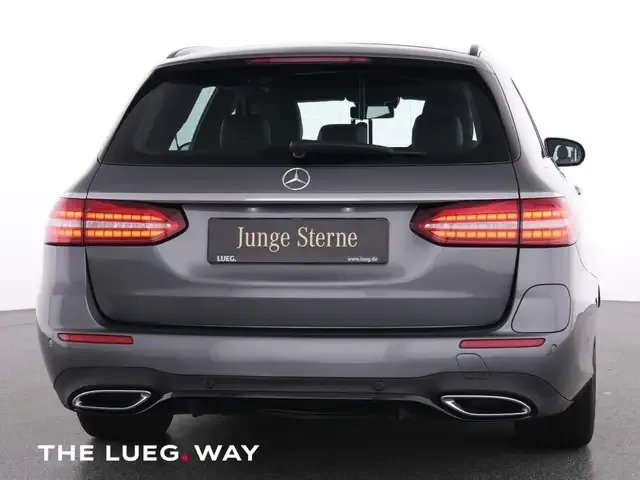 Mercedes-Benz E 300